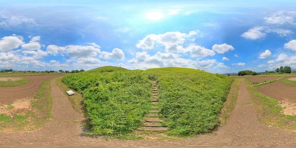 ⛰️ 이데후타고야마 고분 (이데후타고야마코훈) 이미지 1